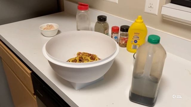 Рецепт Куриных Бёдер, Вкуснейший Рецепт. Подготовка, Жарка Всё в одном видео. смотреть онлайн