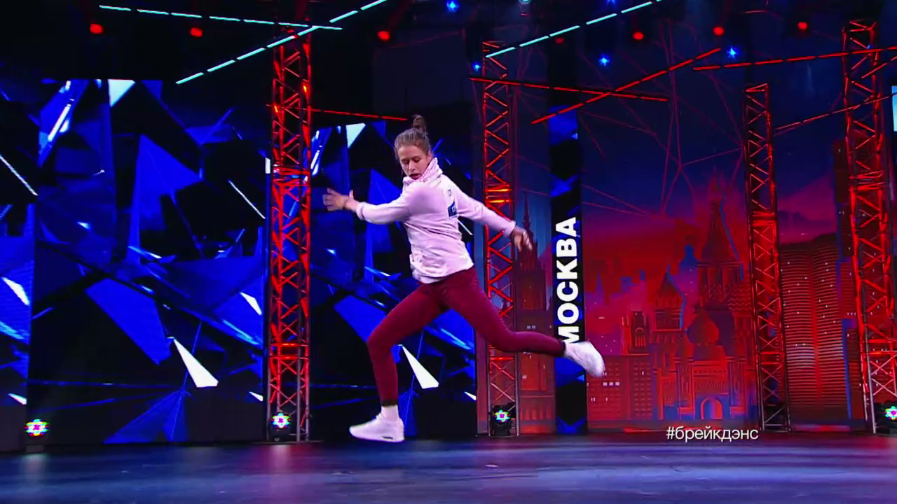 Танцы: Дарья Гущина (сезон 3, серия 10) смотреть онлайн