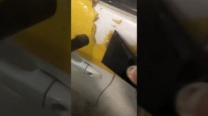 Разбрендирование такси ? ( снятие жёлтых светоотражающих полос на алюминиевой основе )