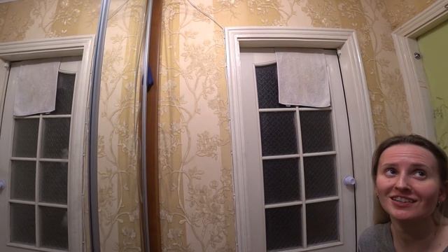 Гости приехали и уезжают