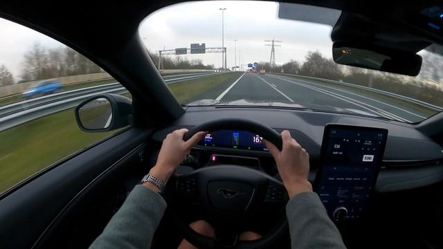 ❇️2021 FORD MUSTANG MACH E 351HP (98kW) TOPSPEED TEST DRIVE, POV DRIVING WOMAN, Car ASMR смотреть онлайн