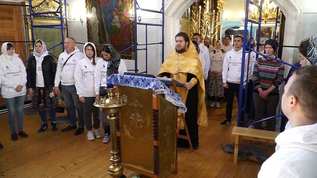 Бескорыстная помощь старому храму. смотреть онлайн