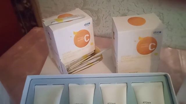 посылка из Кореи с замечательным подарком спа салон дома смотреть онлайн