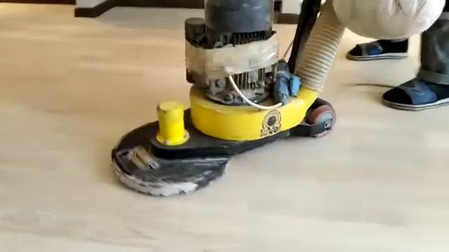 Шлифовка паркета машиной TRIO смотреть онлайн