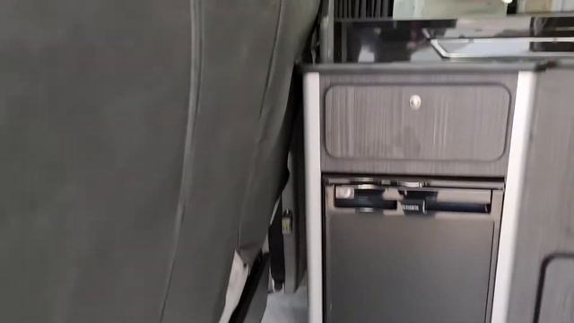 VW TRANSPORTER T30 CAMPER CONVERSION смотреть онлайн