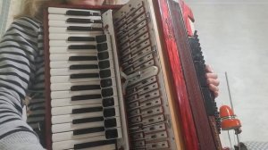 Как работает аккордеон?