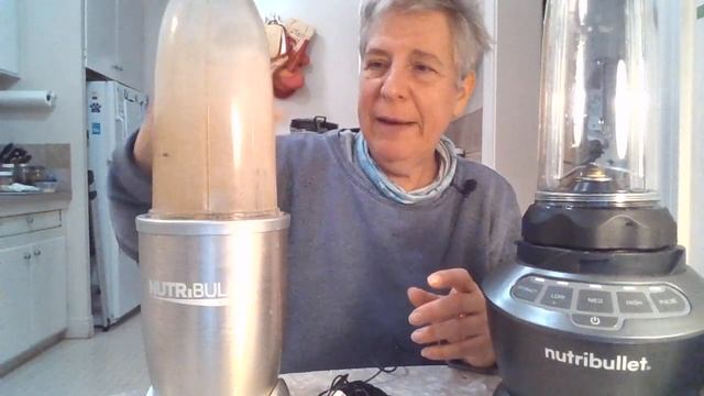 Nutribullet 1200 Watt Blender Combo vs. Nutribullet Pro 900 Watt Comparisons for making Smoothies! смотреть онлайн