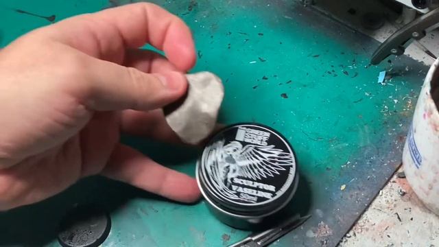 How I make Warhammer bases using a Rolling Pin смотреть онлайн