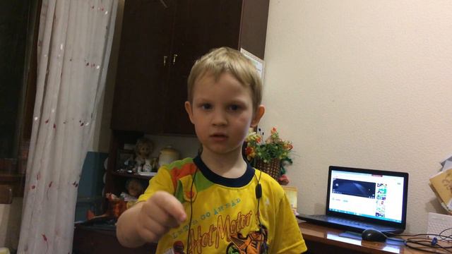 Максим говорит. Выпуск 2. Страшные сны зомби и МАЙНКРАФТ