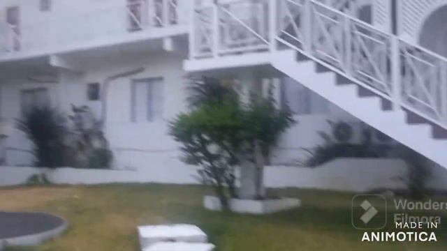 OCHI WEEKEND VLOG: HIBISCUS LODGE HOTEL, STARBUCKS DRAX HALL & PLANTATION SMOKEHOUSE смотреть онлайн