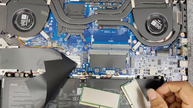 Asus TUF Dash F15 FX517ZE l Ram Upgrade and Disassembly смотреть онлайн