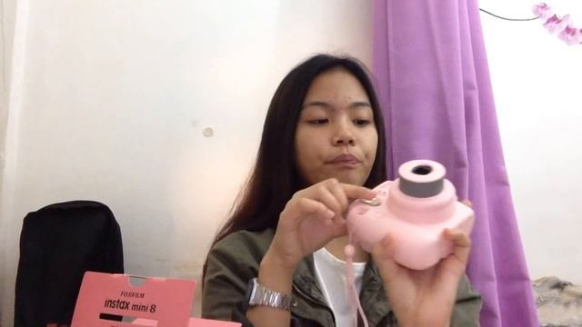 Fujifilm Instax Mini 8 (Demo & Review) - Hazel Anne смотреть онлайн