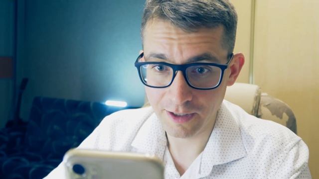 Жена унижает при ребенке - как сохранить отношения? смотреть онлайн