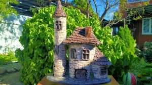 Березовый домик из цемента своими руками