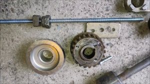 ВАЗ 16V.Снятие шестерни коленвала и распредвала.