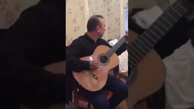 Цыганушка. Как хорошо играет на гитаре смотреть онлайн