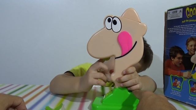 Играем в игру сюрприз смотреть онлайн