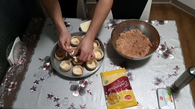 Фаршированные Шампиньоны! Быстрый и вкусный Обед. смотреть онлайн