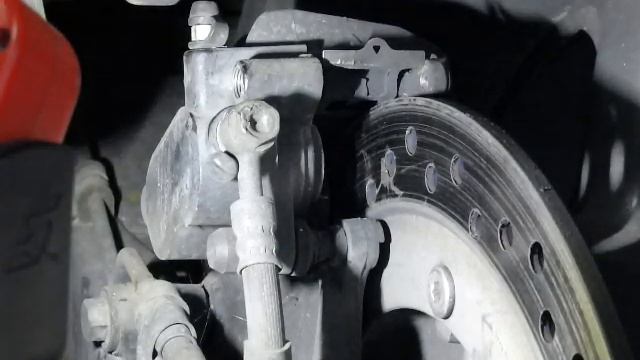 ST1100 -12 Minute rear brake pad change смотреть онлайн