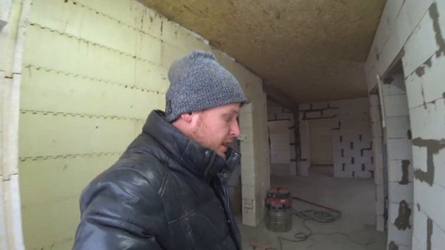 ОТЧИСТИЛ ПОЛ ОТ ПЫЛИ, ДАЛЬШЕ ЭЛЕКТРИКА.... смотреть онлайн