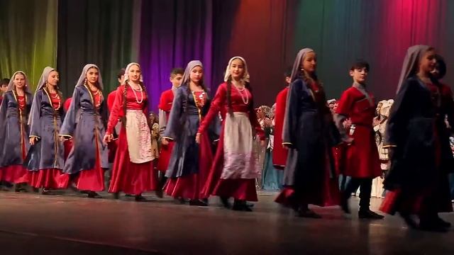 Московские хореографические коллективы ИВЕРИЯ, КОЛХИДА. смотреть онлайн