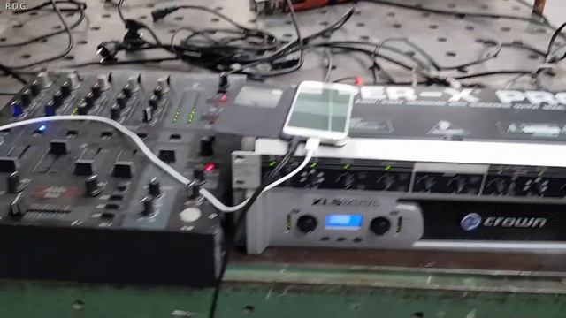 Crown XLS 2000 Tested On 4 JBL CONTROL 29 AV-1 PA Speaker Setup Test PA Anlage смотреть онлайн