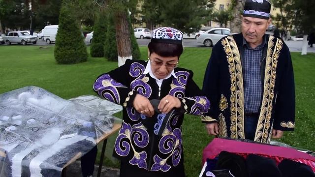 Андижанские тюбетейки. Традиции и особенности. смотреть онлайн