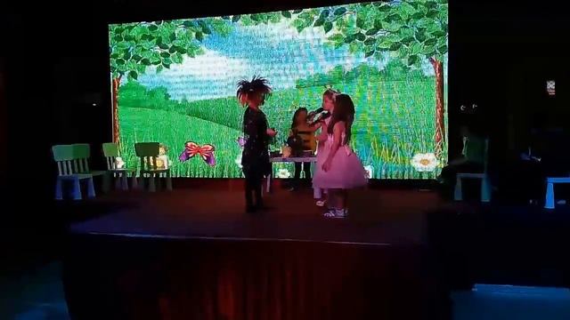 Спектакль Муха-Цокотуха смотреть онлайн