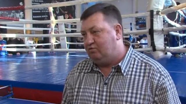 28.01.15. В Сургуте завершилось открытое первенство города по кикбоксингу в разделе полный контакт смотреть онлайн