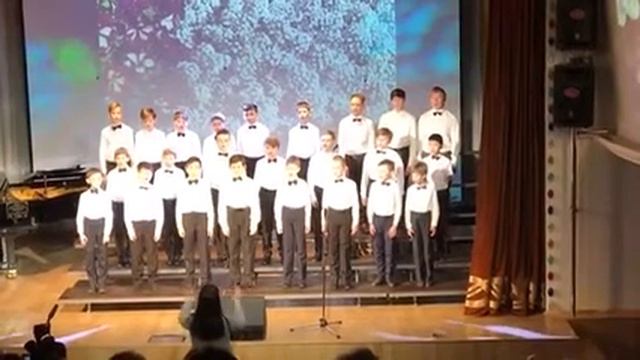 Очень трогательно... Капелла мальчиков ЦМО "Камертон". Песня для мамы. Спасибо! смотреть онлайн