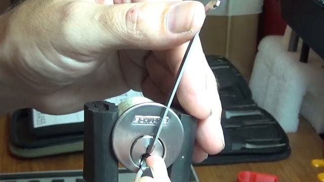 #77 "Daz Evers #52" Challenge lock picked and disassembled смотреть онлайн