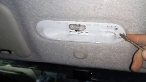 Как прикрутить(подтянуть)/открутить антенну на Рено Дастер.Лада Ларгус, Рено Логан, Рено Сандеро