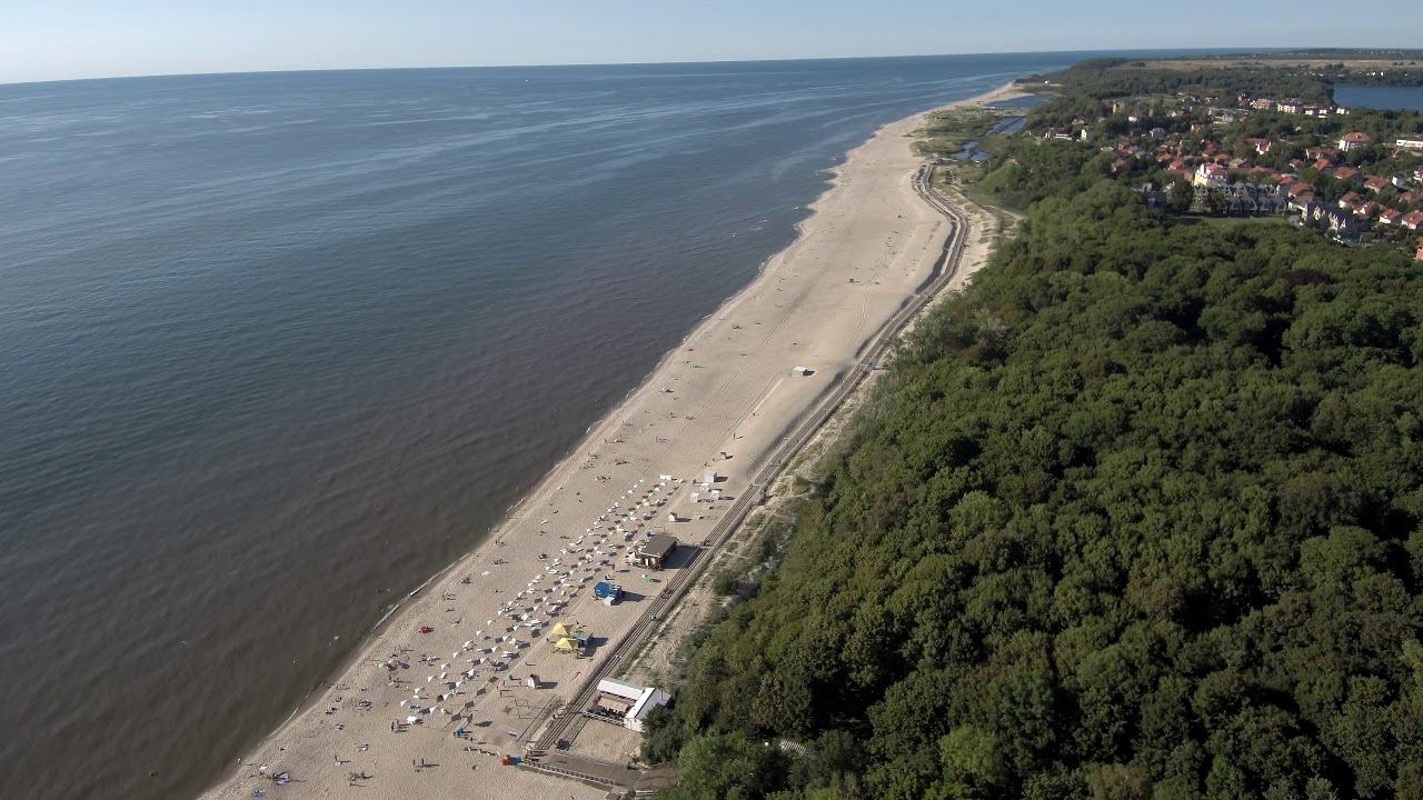 поселок Янтарный, Шлосс Отель, Площадь мастеров, Парковая площадь, Казанская церковь, пляж 08.18 смотреть онлайн