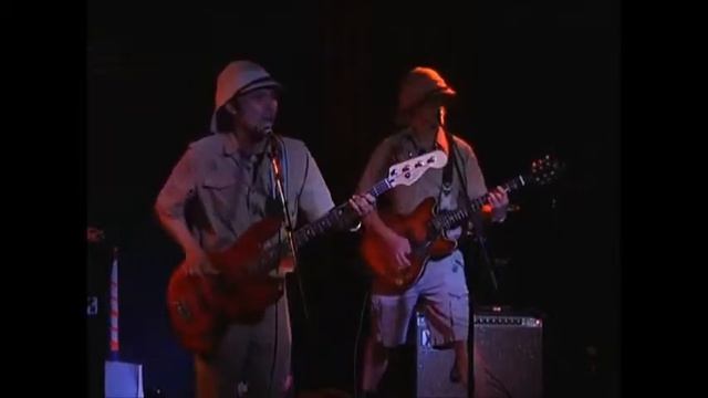 Twist of the Python - Mask-R-Aid смотреть онлайн