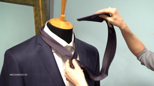 Как завязать галстук: Узел Виндзор. смотреть онлайн