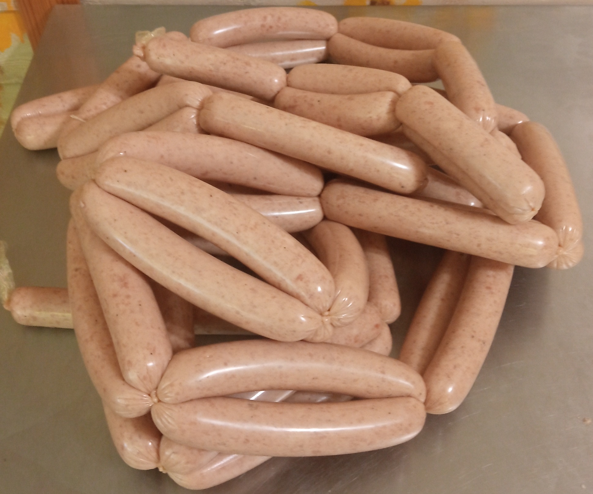 Сосиски в оболочке мембрин. смотреть онлайн