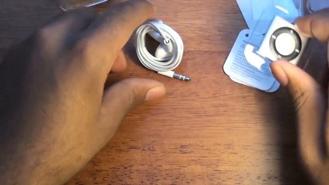 iPod Shuffle 4th Gen Unboxing смотреть онлайн