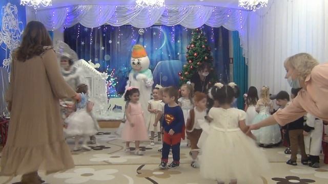 "Новогодняя сказка -2022" смотреть онлайн