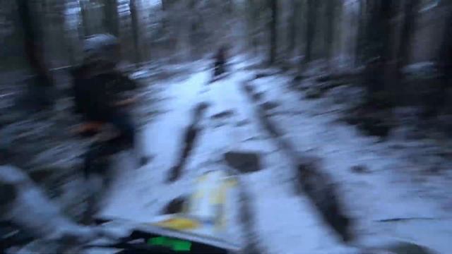 Три Avantis-а FX 250 Lux, KEWS и Эндуро. Racer 150. Прохват по 8-му снегу. смотреть онлайн