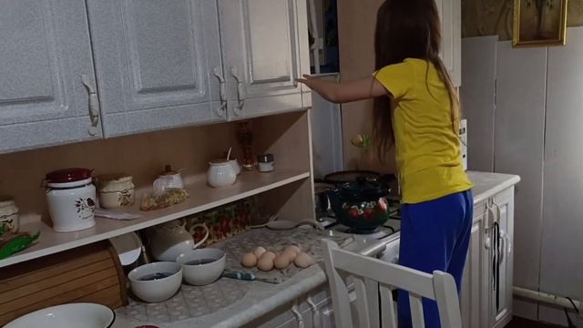 ПАСХАЛЬНЫЙ ВЛОГ/ПОДГОТОВКА К ПАСХЕ/ПРОДУКТЫ/ГОТОВКА/КРАСИМ ЯЙЦА/ПЕКУ КУЛИЧИ покупка смотреть онлайн