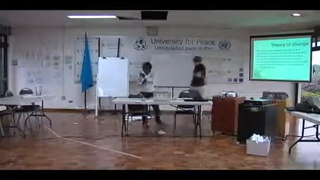 Спотолковая кошка :))) смотреть онлайн