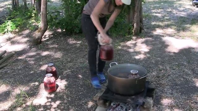 Варим компот в полевых условиях смотреть онлайн