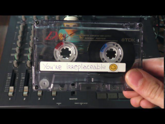 YOU'RE IRREPLACEABLE (TAPE LOOP) смотреть онлайн