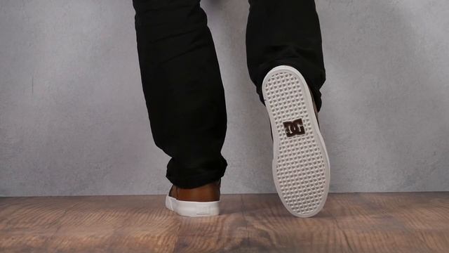 DC KALIS VULC BROWN/TAN ON FEET смотреть онлайн