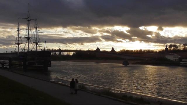 Погода в Великом Новгороде в октябре смотреть онлайн