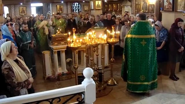 Тропарь праздника Входа Господня в Иерусалим (20.04.19) смотреть онлайн