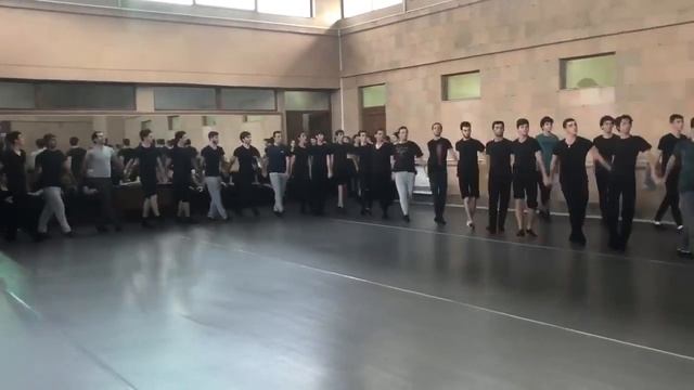 Քոչարի | Kochari | Кочари | Armenian Dance Ensemble Bert смотреть онлайн