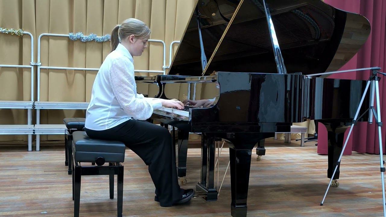 21. П.И. Чайковский - «Май. Белые ночи» из цикла «Времена года». Исп. Ананченко Виктория смотреть онлайн