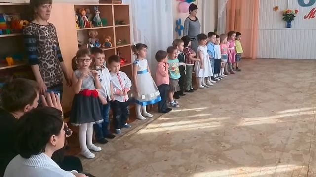 Не любим танцы и песни 2 смотреть онлайн