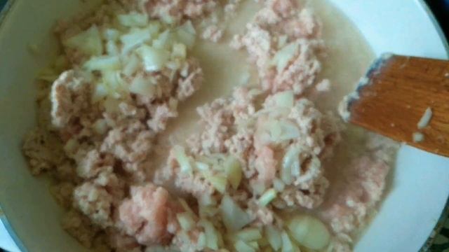 Как приготовить куриный фарш без растительного масла? смотреть онлайн